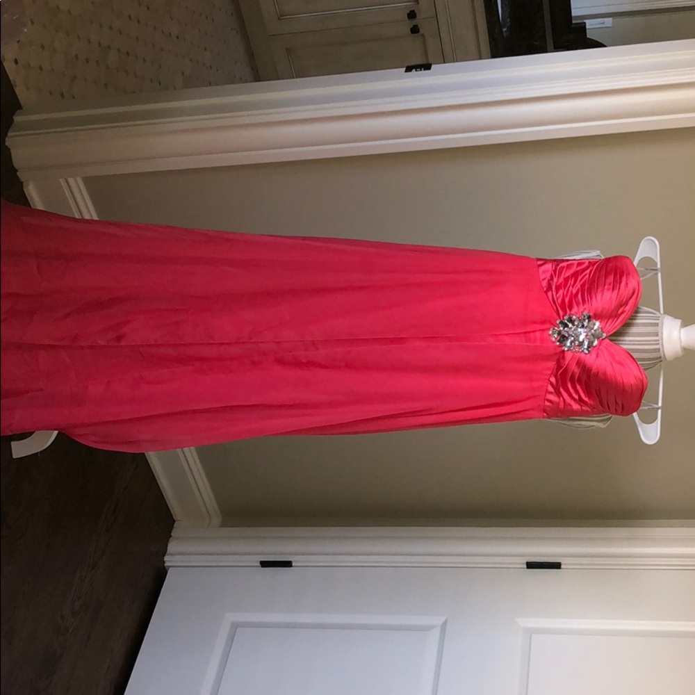 Sherri Hill